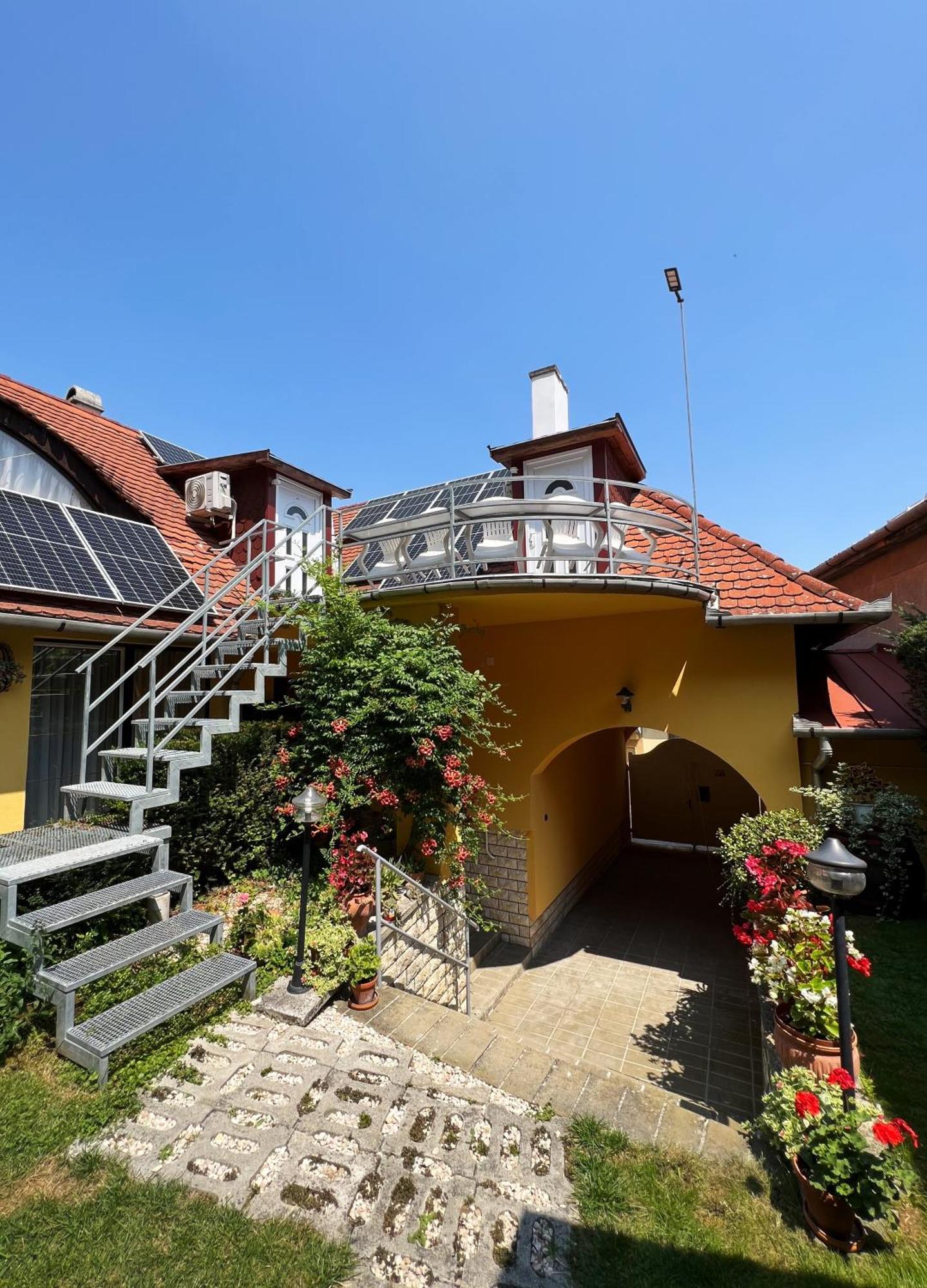 Ovar 12 Vendeghaz Tokaj Exteriér fotografie